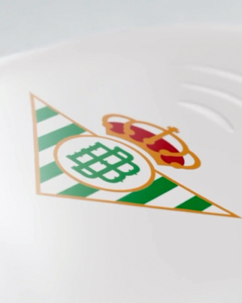 Real Betis Balompié logo on a white background.
